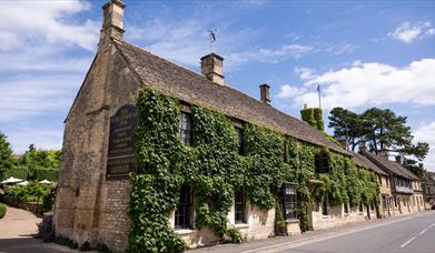 Wheatsheaf Inn exterior