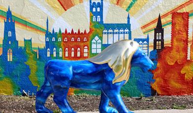Lions at Large statue