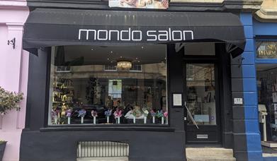 Mondo Salon exterior