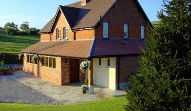 Hill Farm Cottage