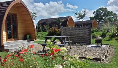 Notgrove Holidays - Glamping